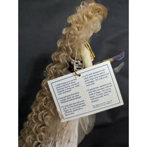 Duck House Heirloom dolls Akira  No 3439 angel blonde 14 inch with stand - Picture 11 of 14
